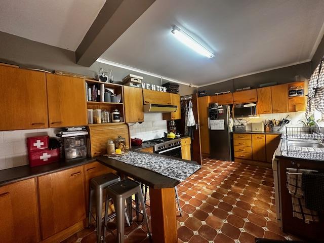 6 Bedroom Property for Sale in Pellissier Free State